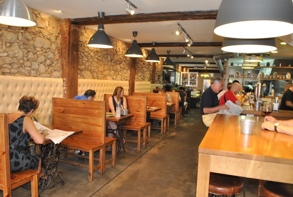 נויה Hostal Kukia מראה חיצוני תמונה