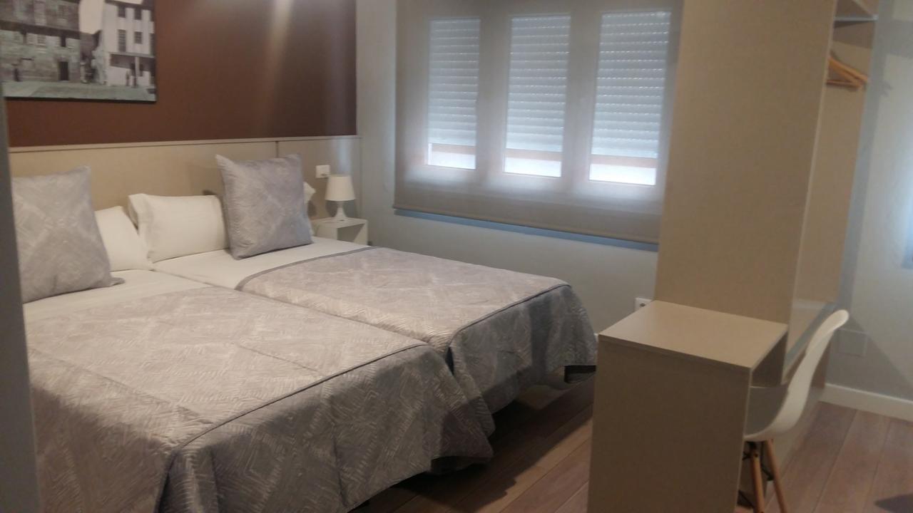 נויה Hostal Kukia מראה חיצוני תמונה